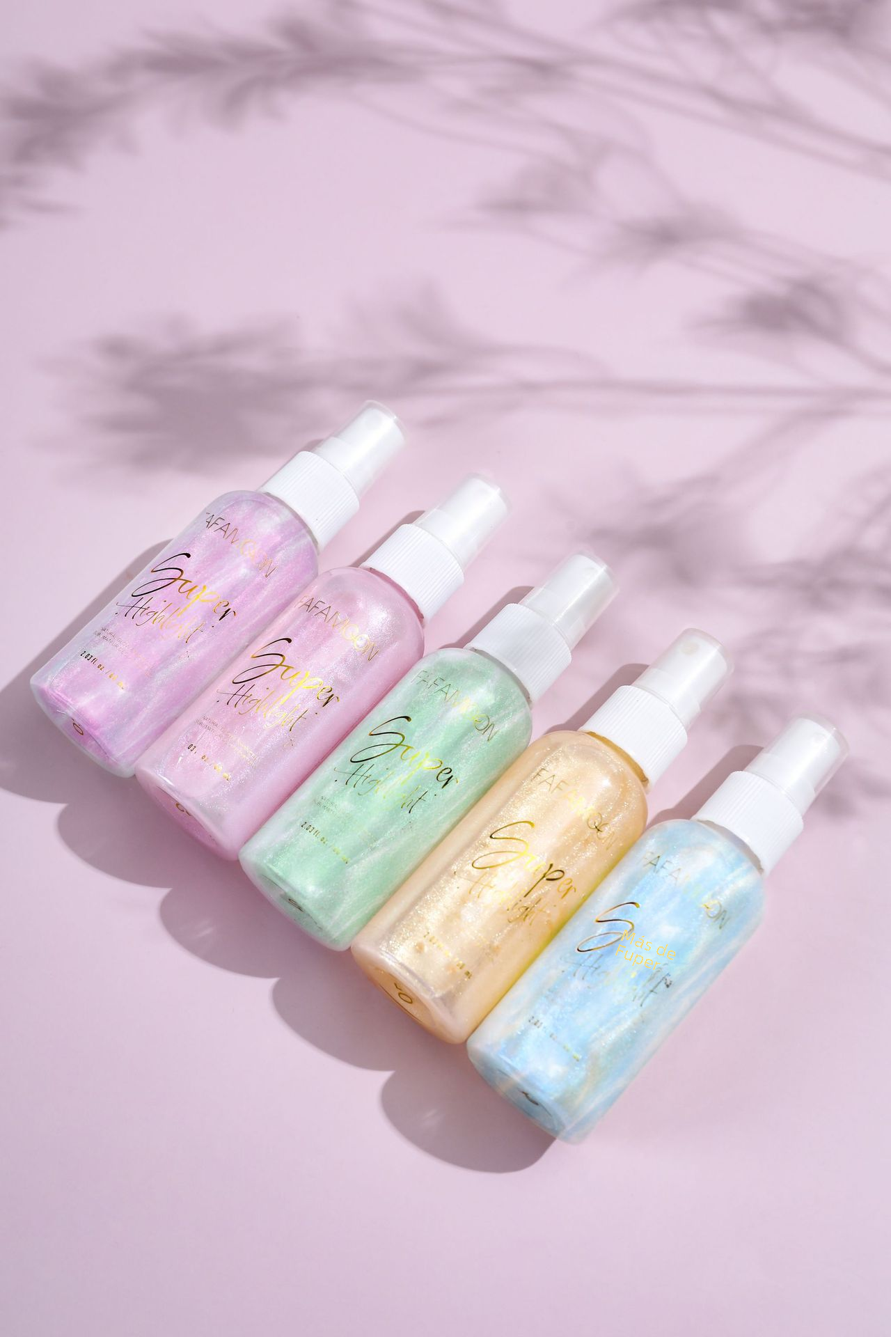 Body Highlighter Spray with Shimmering Color Effects